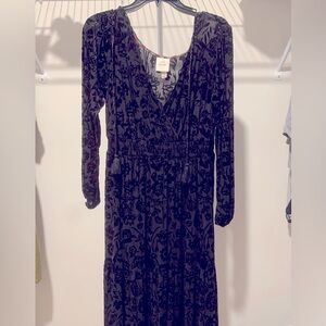 Knox rose black maxi dress